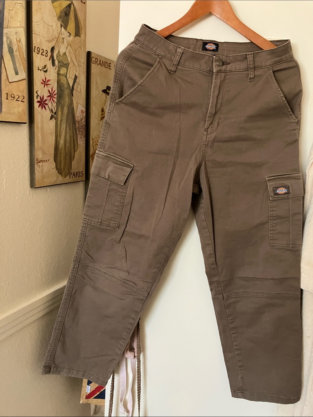Dickies Wide Leg Cargo Pants in Olive Brown
